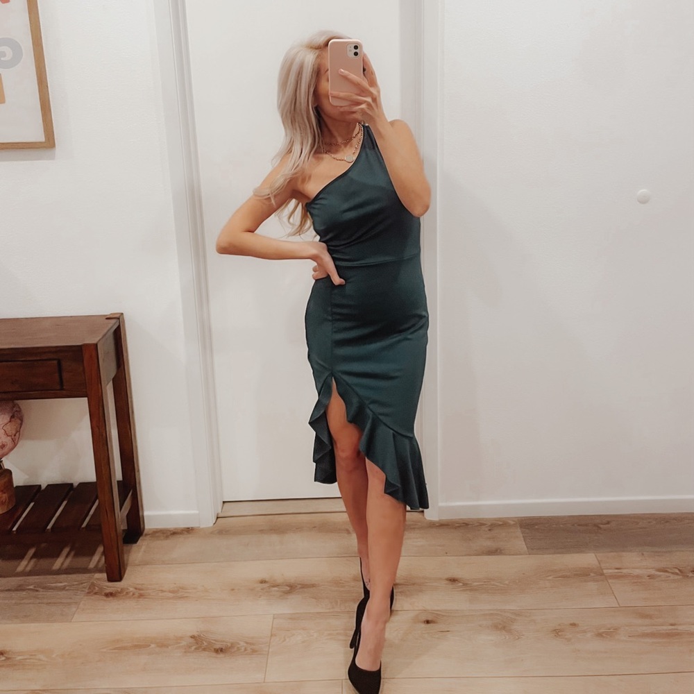 One Shoulder Mermaid Dress